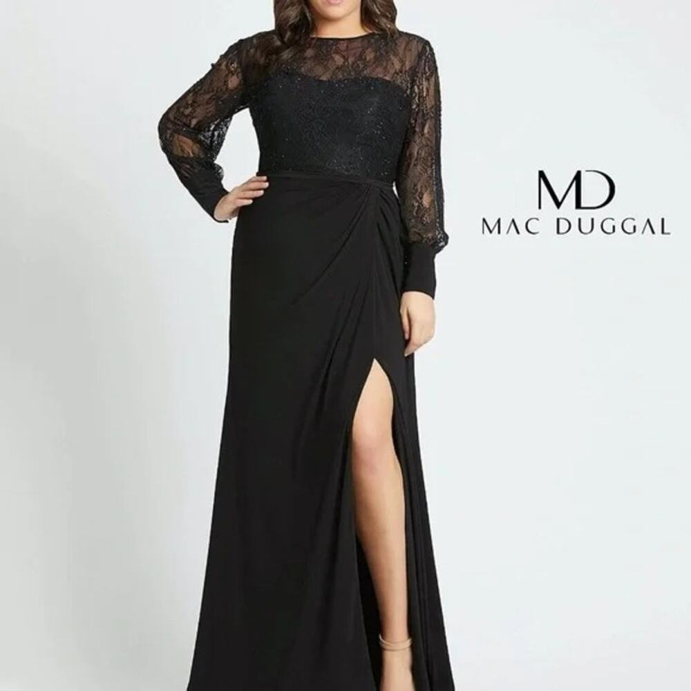 NWT Mac Duggal 67143 Beaded Lace Bodice Long Sleeve Plus Size Gown Size 14W